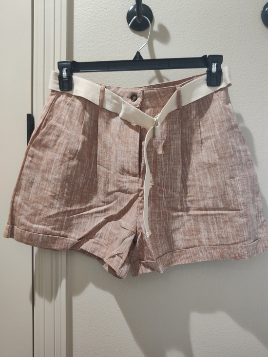 easel Pants - easel Pink Tan High-Rise Pleated Linen-Blend Shorts with Cream Belt